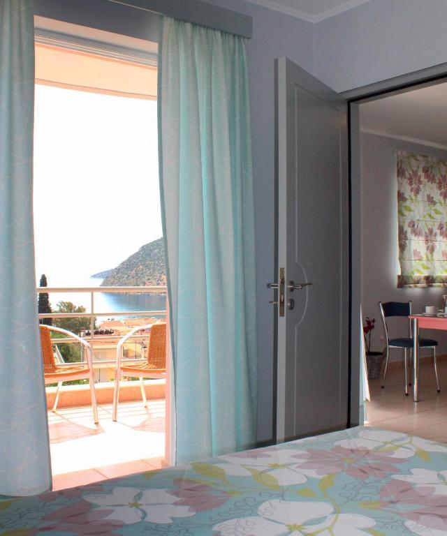 Hotel Amaryllis Tolo Bilik gambar